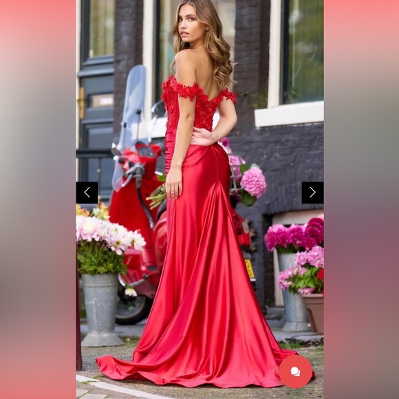 NWT Sherri Hill Dress Off The Shoulder High Slit HOCO PROM *BRAND NEW* GORGEOUS - Picture 1 of 15